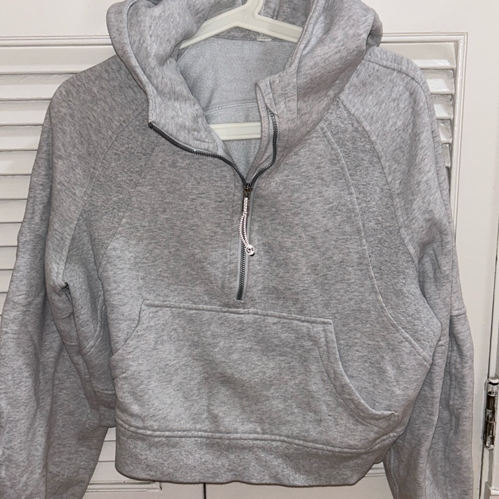 Lulu Lemon Scuba half zip sweatshirt